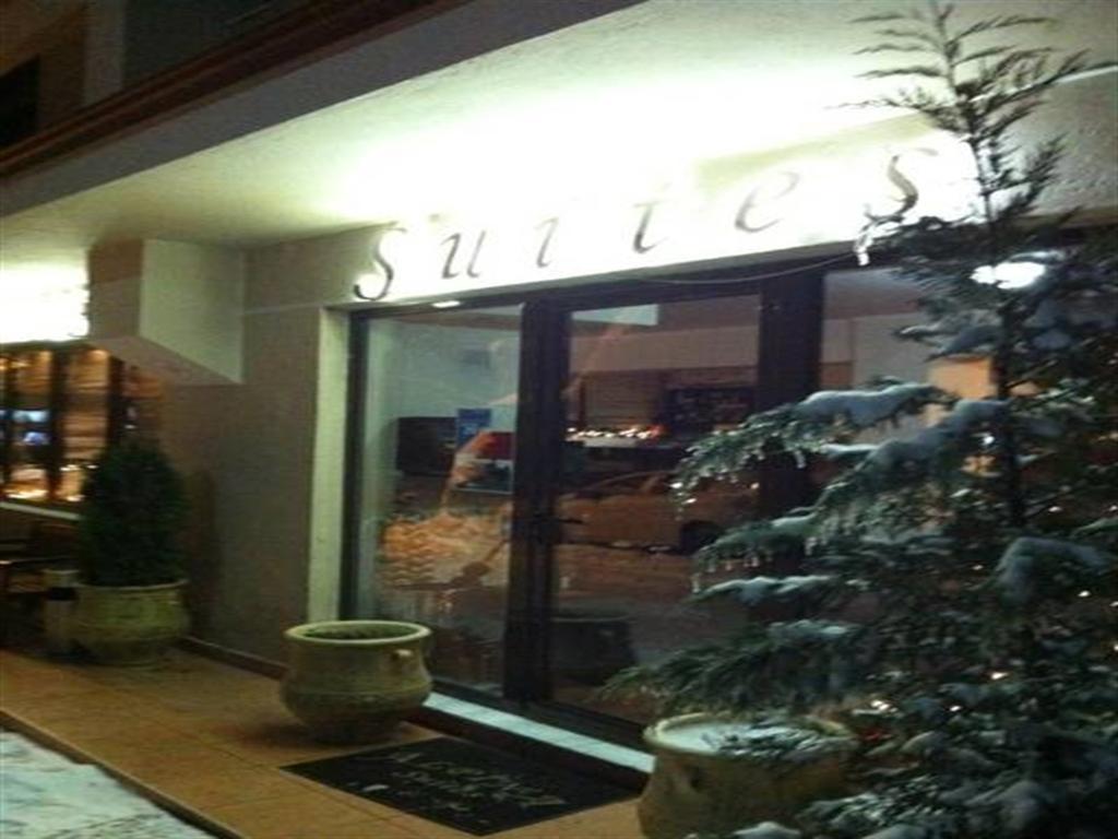 Alpina Suites Kastoria Luaran gambar
