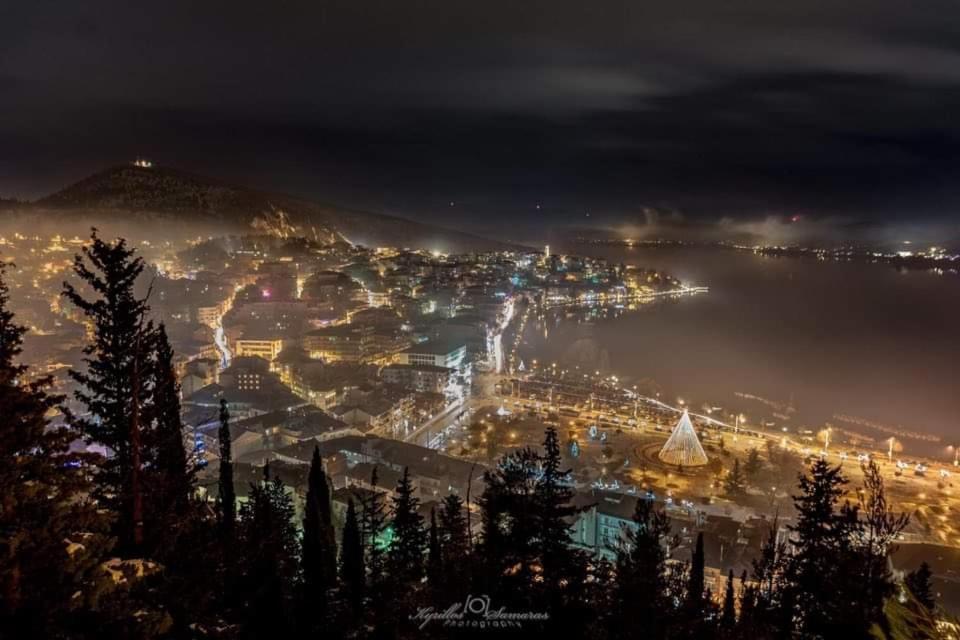 Alpina Suites Kastoria Luaran gambar