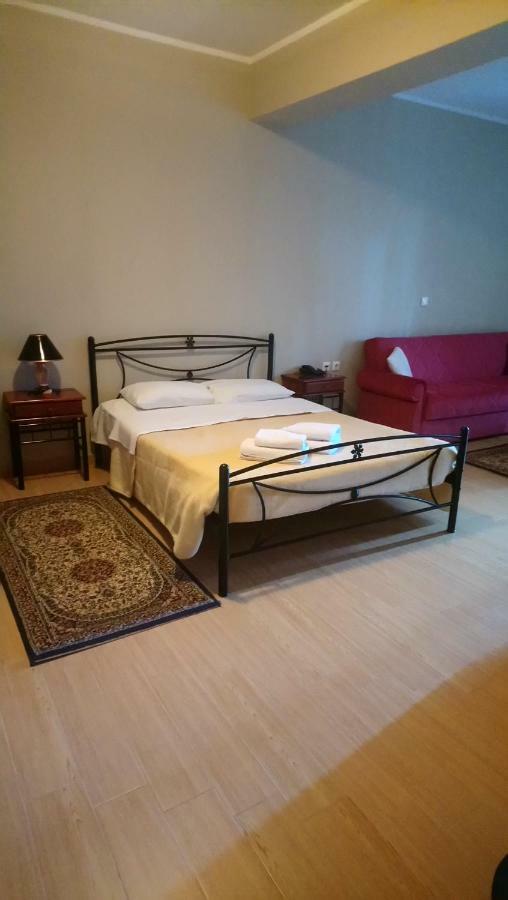 Alpina Suites Kastoria Luaran gambar