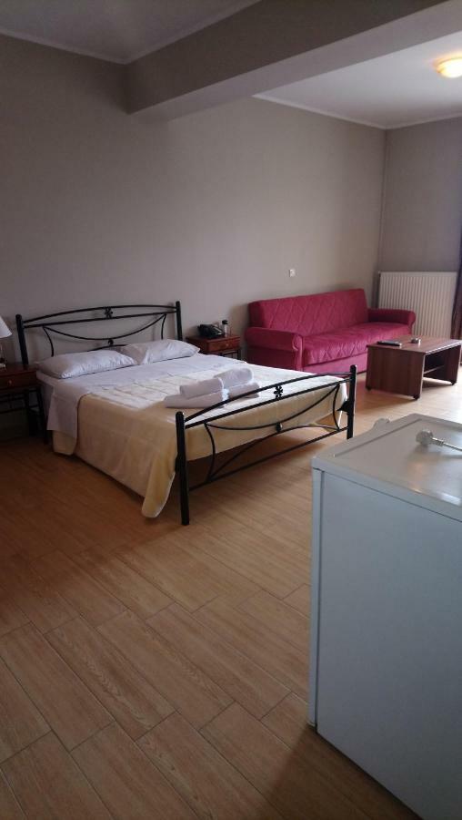 Alpina Suites Kastoria Luaran gambar